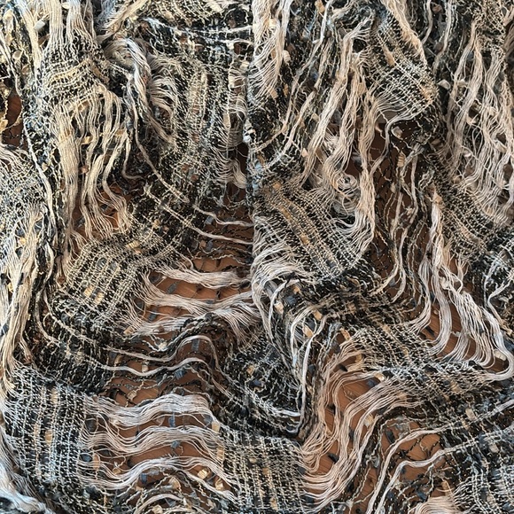 Women’s Textured Multicolor Infinity Scarf - Picture 4 of 6